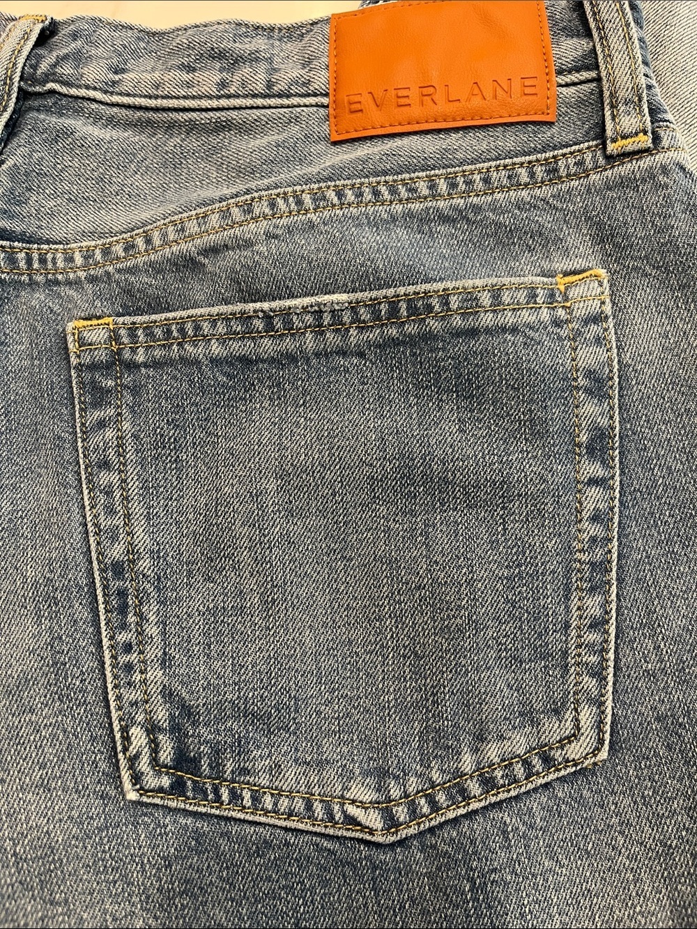 Everlane Relaxed Straight Leg Organic Cotton Jeans Weathered Blue size 30 - Picture 11 of 13